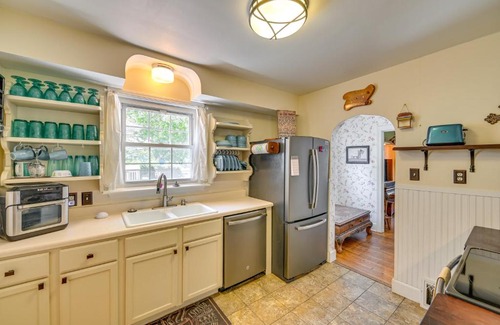 Gloversville House | Pet-Friendly Gloversville Cottage Near Golf Course