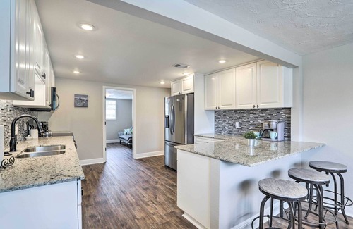 Gulfport House | Pet-Friendly Gulfport Home < 2 Mi to Beach