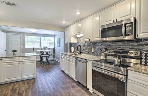 Gulfport House | Pet-Friendly Gulfport Home < 2 Mi to Beach