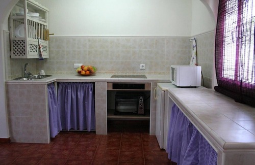 Montecorto Apartment | Pet Friendly Holiday Home 'Romantic paradise 1' with Pool, Garden and Wi-Fi