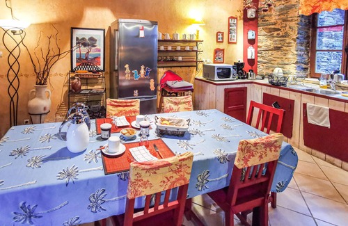 Marsac-sur-Don House | Pet friendly home in Marsac sur Don