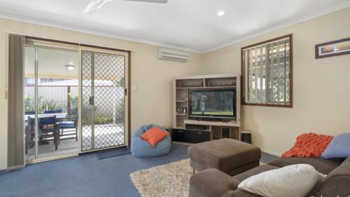 Banksia Beach House | Pet Friendly Home Away From Home