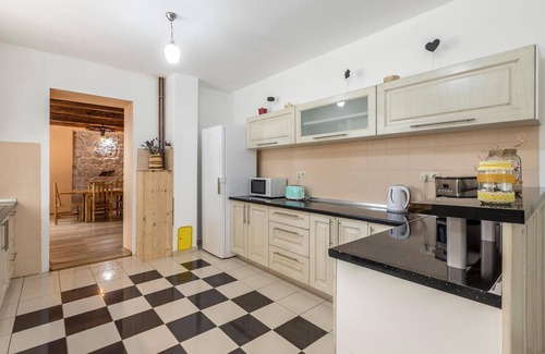 Imotski House | Pet friendly home in Vinjani Donji