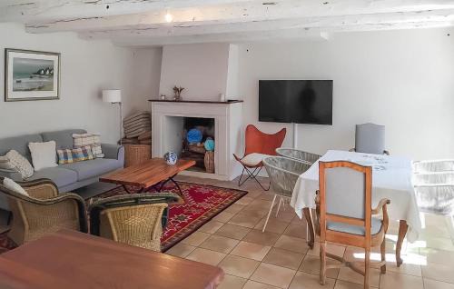 Royeres House | Pet Friendly Home In Royères With Wifi