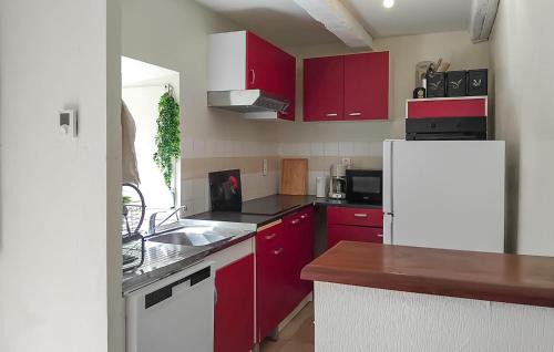 Royeres House | Pet Friendly Home In Royères With Wifi