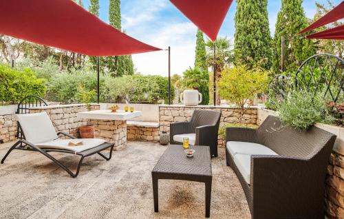 Supetar Apartment | Pet Friendly Home In Supetar With House Sea View