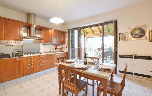 Varallo Pombia House | Pet Friendly Home In Varallo Pombia