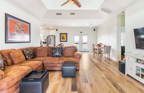 Cedar Lane House | Pet Friendly Home on ICW w/Beach View & Pool!