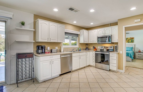 Palm Desert House | Pet-Friendly Palm Desert Gem w/Golf Course View