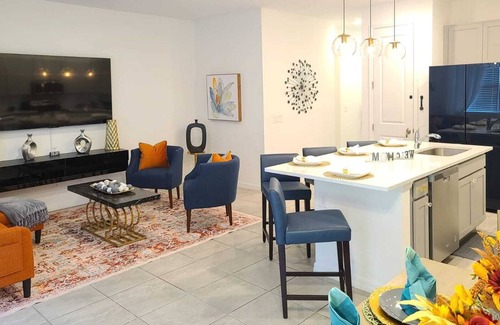 Davenport House | Pet friendly, resort style, 3 bedroom home, 10 minutes from Disney!