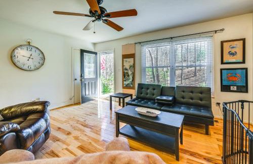 Roanoke House | Pet-Friendly Roanoke Home with Fire Pit and Grill!