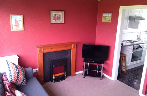 Great Yarmouth Ski Chalet | Pet friendly, Semi-Detached 2 Bed Chalet at California Sands near Norfolk Broads