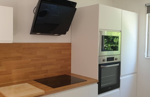 Montbazin Cabin | Petite Villa/pavillon en Bois de 45 m2 à 15 Minutes de Sète