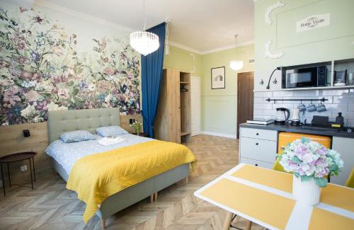 Stare Miasto Apartment | Petite Visite No 18A i 18B