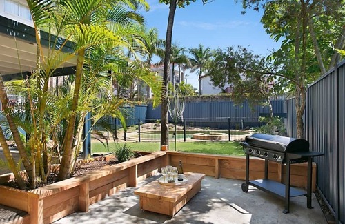 Mermaid Beach House | Petrel by the Sea Sum