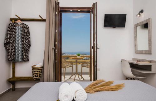 Naxos Town Apartment | Petros Studios & Suites