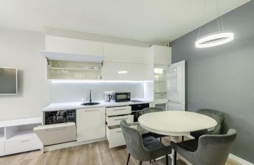 Pechers'kyi District Apartment | Petrovdom 408-467-471-277-377 in Central Park cozy apartments