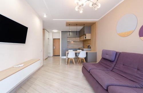 Solomjanskyj Apartment | Petrovdom 41b-59b-90b-77b stunning City View apartments at RC Kvartet, Central Railway Station