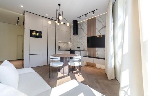 Pechers'kyi District Apartment | Petrovdom Apartment 03-258 in RC Pechersk Plaza, Mykhaila Boichuka 17