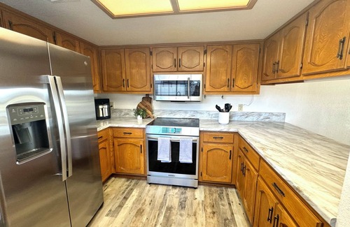 Mesa Del Sol House | PETS STAY FREE! 2 bed/2.5 ba townhome on Golf Course in the Foothills of Yuma