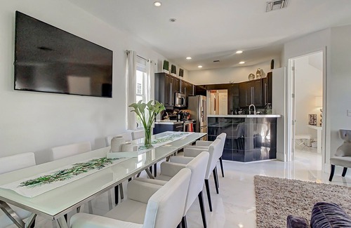 Hunt Club Villa | PgaResortVilla by AmericanVacationLiving 4 BR/3 BA