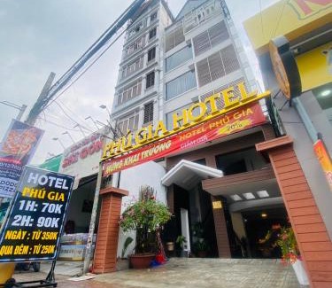 District 7 Hotel | Phú Gia 113 NTT