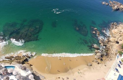 Costa Azul Hotel | PH Torres Gemelas