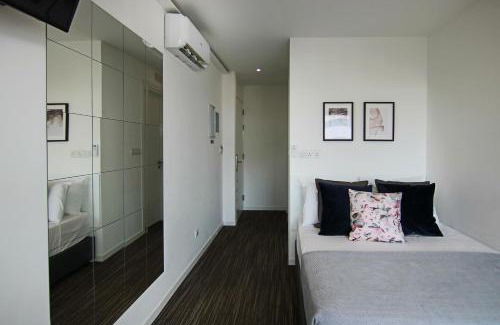 Acropolis Apartment | Phaedrus Living: Luxury Suite Nicosia 504
