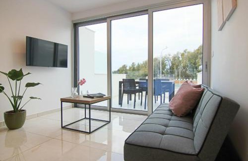 Paphos Apartment | Phaedrus Living - Seaside Luxury Flat Harbour 108