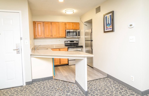 Primos Secane Apartment | Philadelphia Suites-Extended Stay