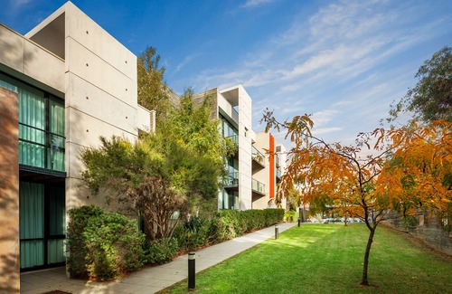 Cowes Hotel | Phillip Island Apartments