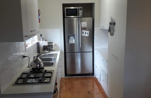 Silverleaves House | Phillip Island beach house ; close to Silverleaves Beach