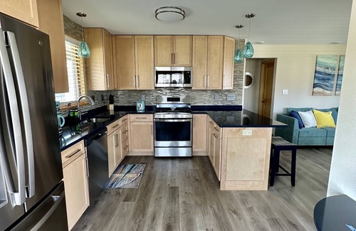 Brigantine House | PHILLY’S BEACH HOUSE! GORGEOUS EVERYTHING IS BRAND NEW! ONE BLOCK FROM THE BEACH