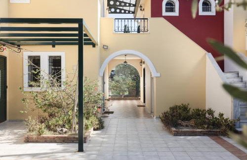 Akrotiri Apartment | Phoebe Summer House