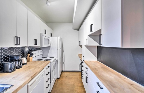 F. Q. Story Cottage | Phoenix Getaway w/Patio, Near Roosevelt Row!