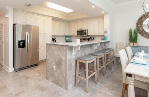 Orange Beach Apartment | Phoenix Orange Beach by Brett Robinson Vacations