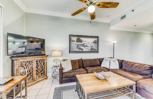 Orange Beach House | Phoenix VI Resort