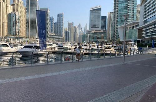 Madinat Zayed Apartment | PHOENIXWAVES FOR VACATIONAL HOMEs