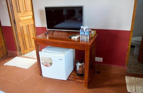 Kampot Hotel | Phoumrumduol Bungalow