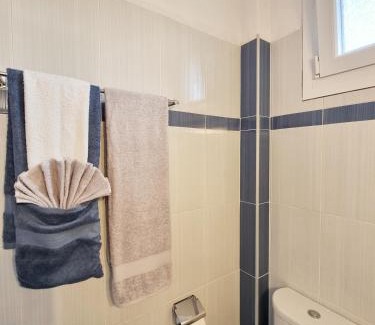 Golden Beach House | Physis - Seaview Maisonette
