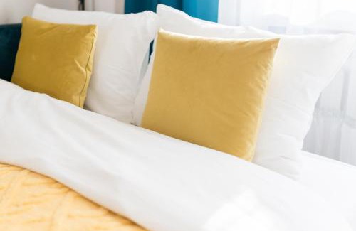 Stare Miasto District Apartment | Piątkowo Comfy Studio