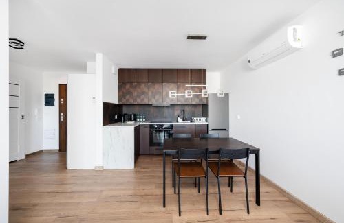 Lodz Apartment | Piłsudskiego Central Apartment by BookingHost