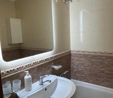 Uzhhorod Apartment | Piano