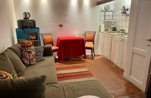 Rome City Centre Apartment | Piazza Navona Enchanting Loft