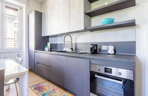 Porta Romana Apartment | Piazzale Lodi - Two Bedroom Apartment, Sleeps 5