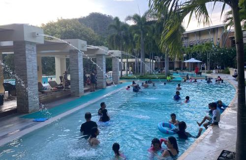 Nasugbu Apartment | Pico De Loro Miranda B With 290 mbps Wifi