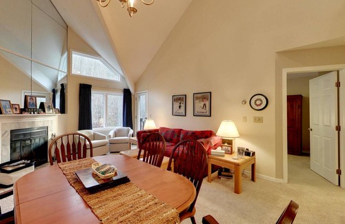 Killington Apartment | Pico Village Resort H304