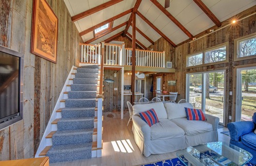 Cataumet Cottage | Picture perfect guest cottage offers privacy, sea breezes and views