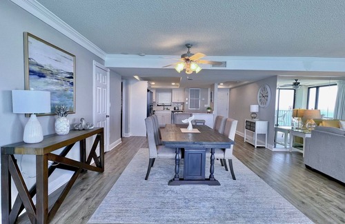 Thomas Drive Condo | Picturesque Beachfront Condo- Spacious Balcony, 2BD/2BA, Pool & Tiki Bar
