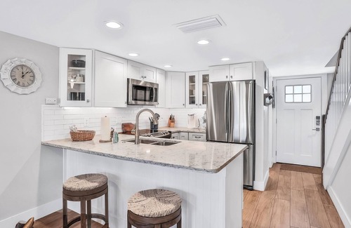 Crescent Beach Condo | Picturesque, High End Vaca Condo, Atlantic Views from all corners. Sunset Deck